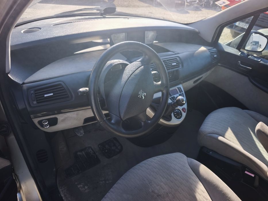 Peugeot 807 2.2 TDI