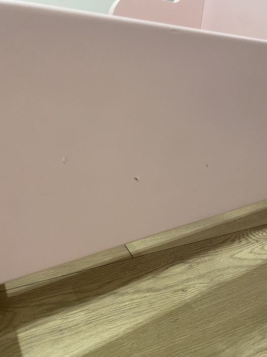 Łóżko dla dziewczynki.