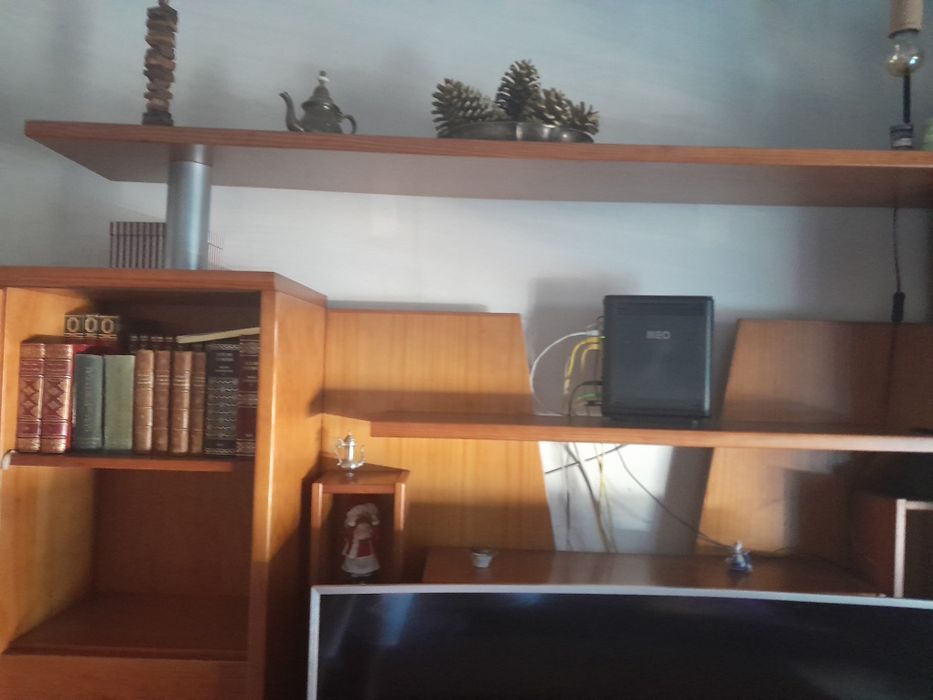 Móvel de sala de madeira de cerejeira