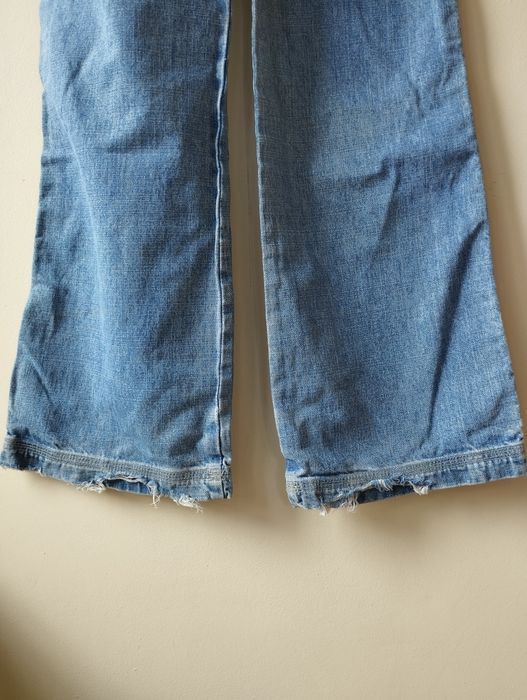 джинси бренду Tommy Hilfiger