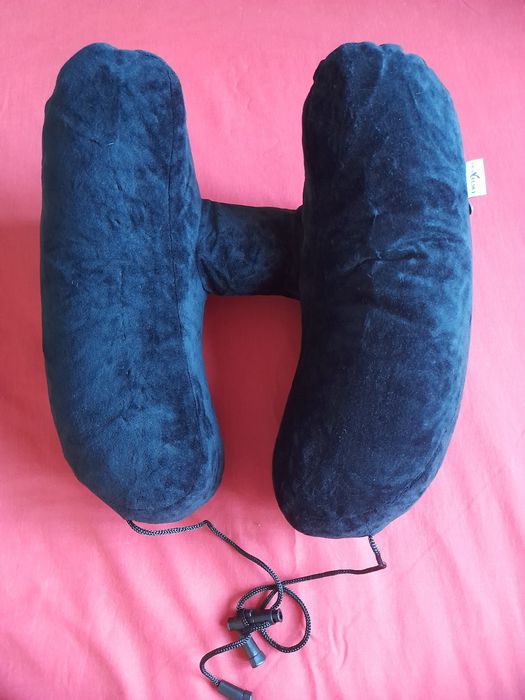 Almofada de viagem insuflável