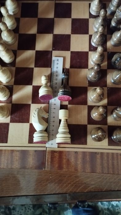 Шахи дерев'яні ручної роботи 45-45см