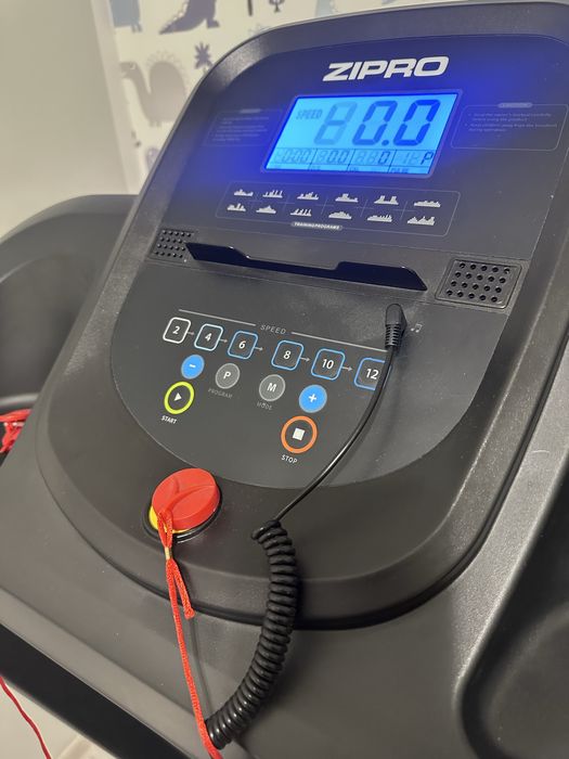 Zipro Tekkno na gwaracji