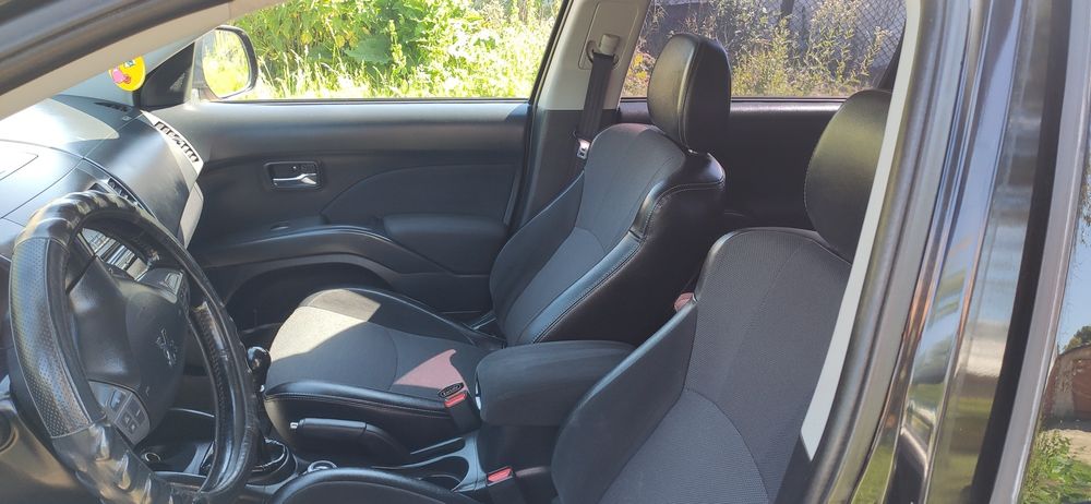 Peugeot 4007 2,2 дизель