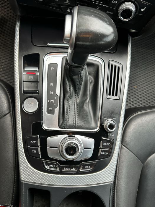 Продам Audi a4 b8 2015 quattro