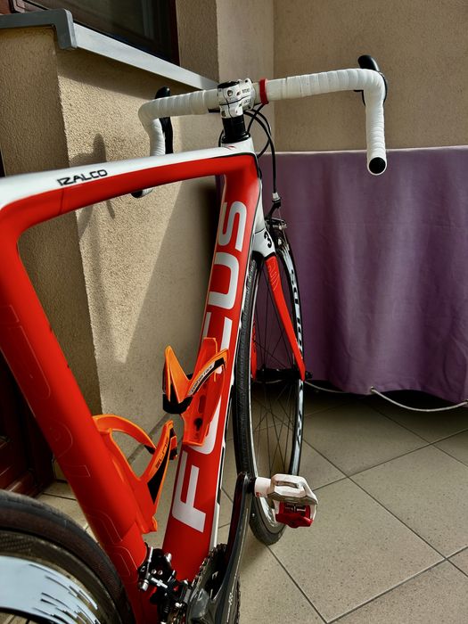 Rower szosowy Focus Izalco