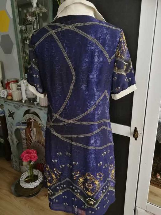 Sukienka damska zapinana na guziki