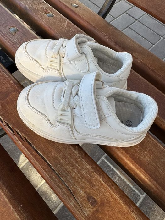 Кросівки 24 устілка 15