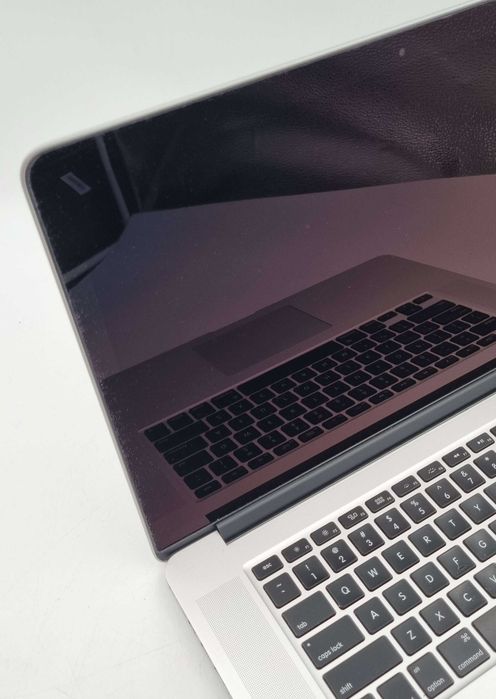 Apple Macbook PRO BIG SUR 11.7.1