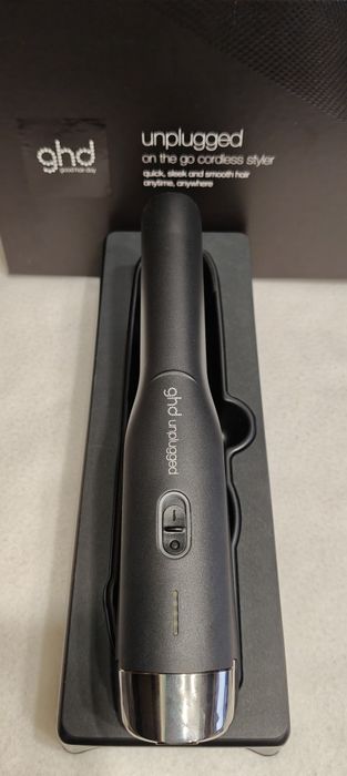 Prostownica Ghd Unplugged Czarny
