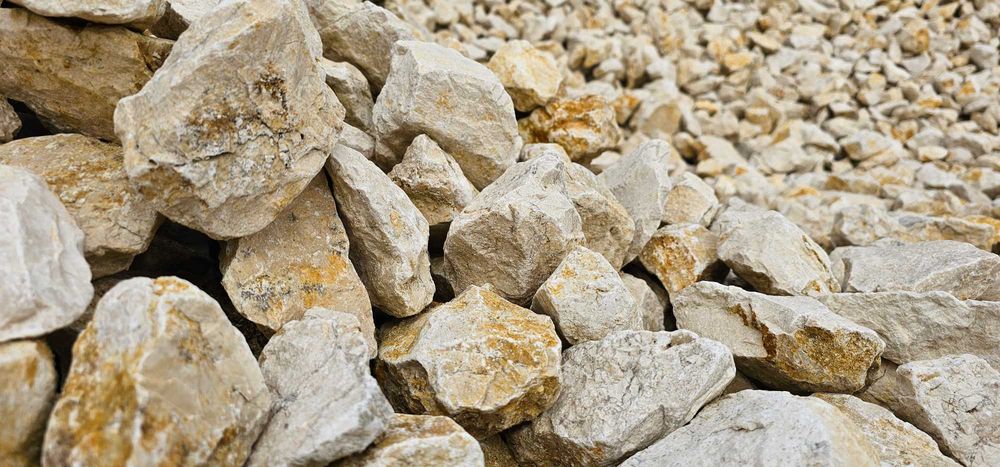 Kora kamienna gnejs do gabionów kamień ogrodowy grys kostka gabion