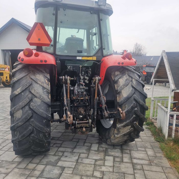 Ferguson 5445 z ładowaczem czołowym