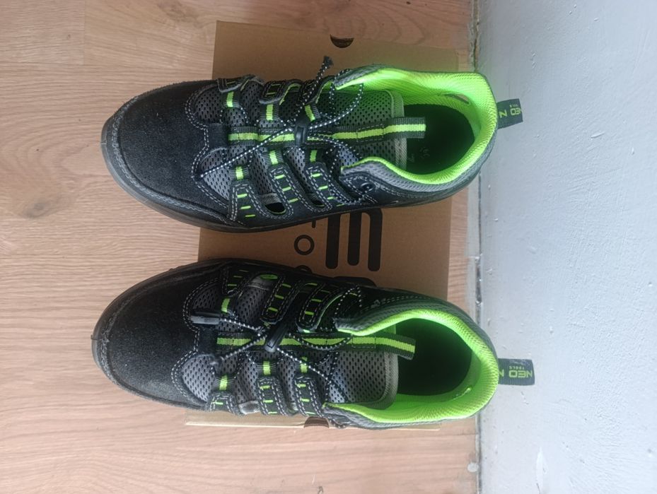 Buty neotools z blachą