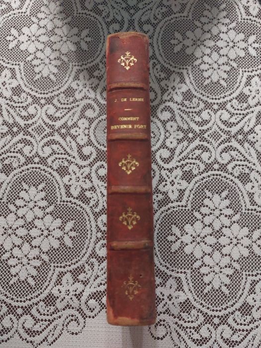 Livro antigo Comment devenir Fort, 1904