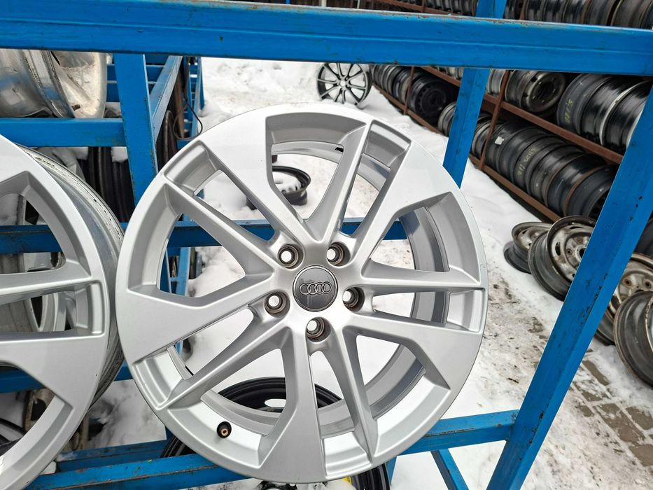 Оригінальні диски Ауді  5/112 R18 7J ET45 Audi 81A 601 025E .