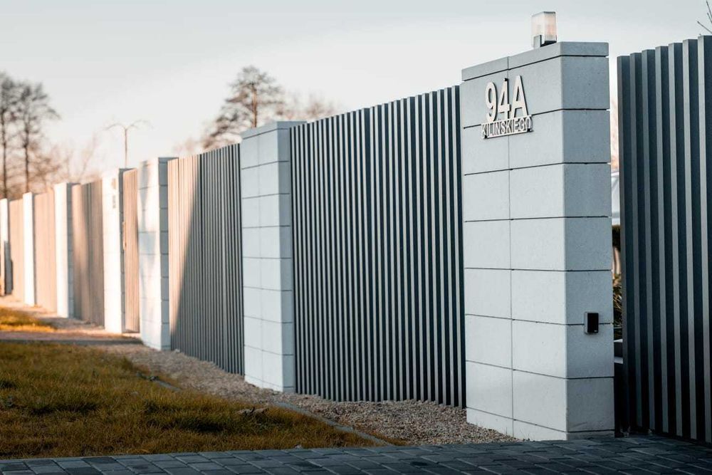 Ogrodzenie grzebieniowe płot nowoczesne ogrodzenie palisada pionowa