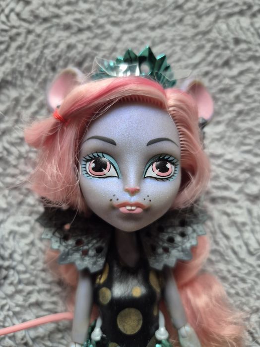 Мауседес Монстер Хай