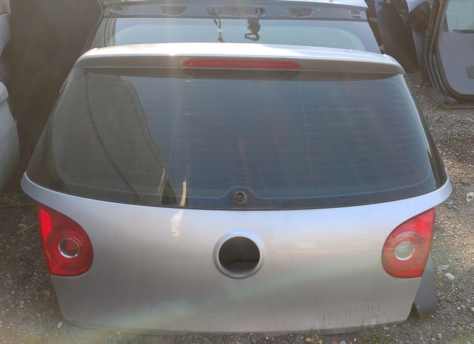VW Golf V tylna klapa bagażnika