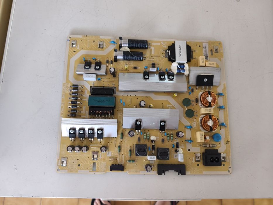 Vendo fonte TV bn44-056A