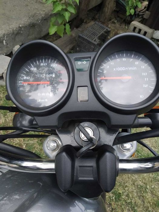 Мотоцикл, Mustang Fit 125