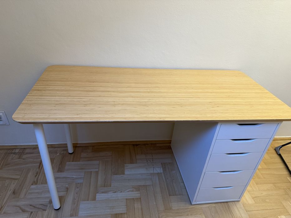 biurko ikea białe drewniane z szafką