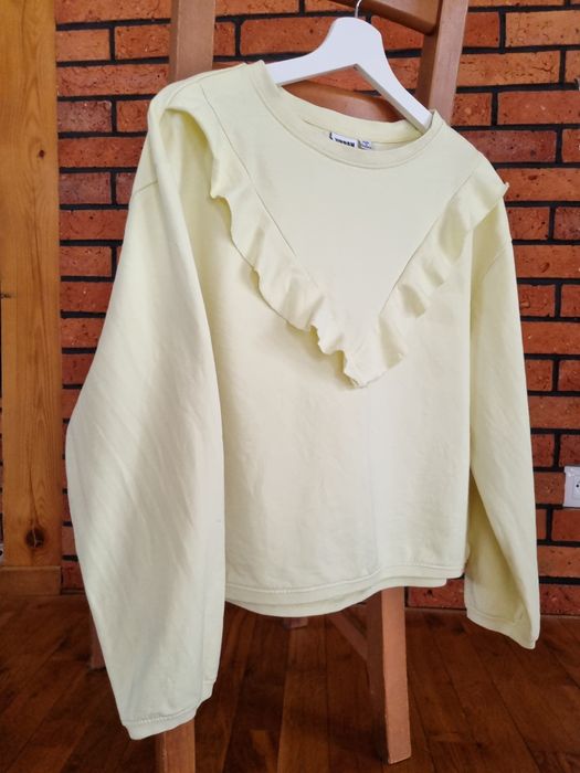 Bluza z falbaną Urban Classics S