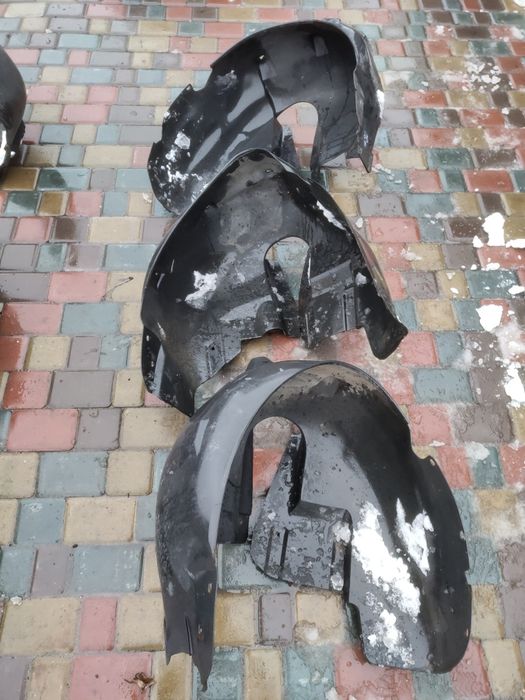 Подкрылок задний левый правый vw passat b5 универсал оригинал