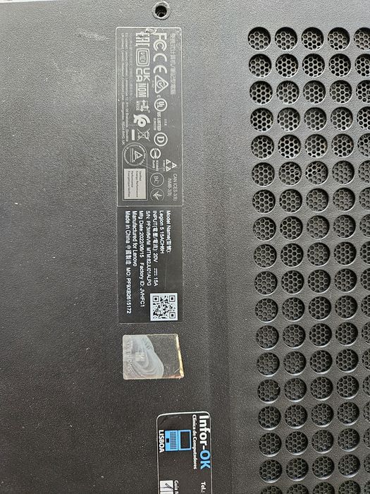 Lenovo Legion 5 15ACH6H (Para Peças / Motherboard Queimada) – Ecrã 165Hz