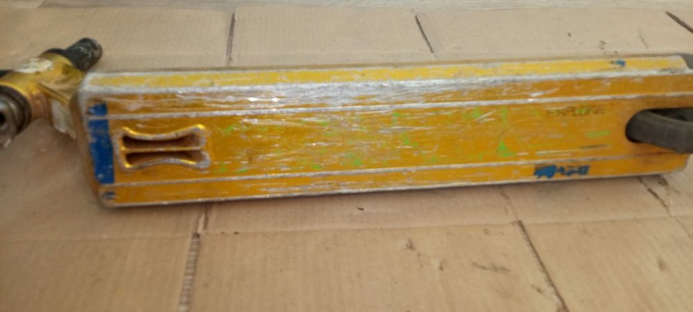 Самокат експлоре