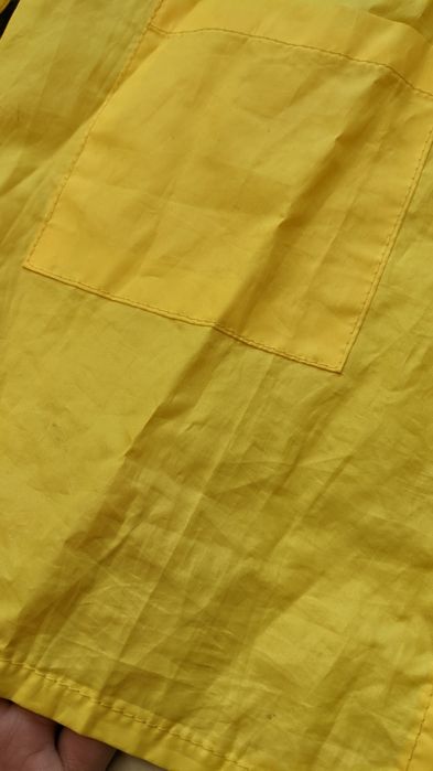 Дощовик та чоботи