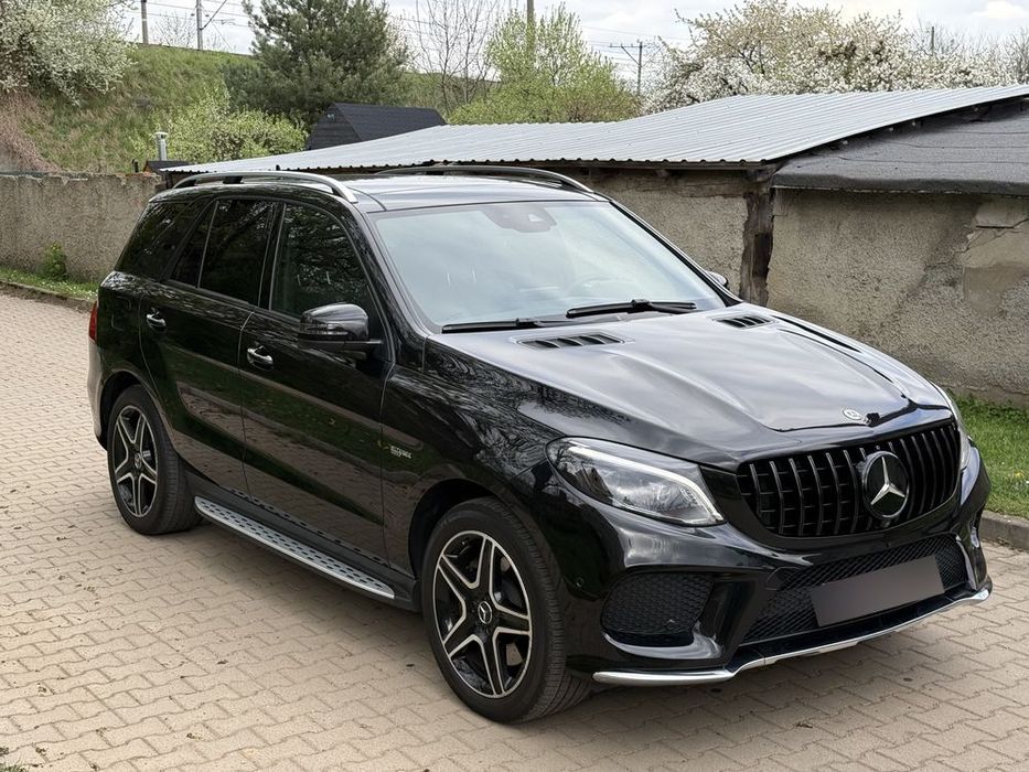 Mercedes-Benz GLE 43amg serwis harman pano kam 360 dociagi wentyle zarejestrowany full