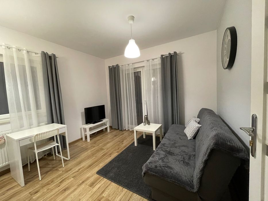 Wynajmę mieszkanie 2 pokojowe 50 m2 Rzeszów Powstańców Warszawy 44 (Osiedle Nasz Gaj)