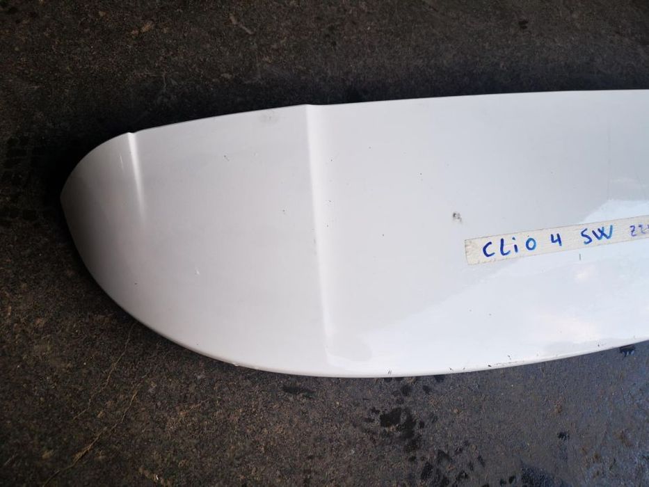 RENAULT CLIO IV GRANDTOUR AILERON / SPOILER - Z218