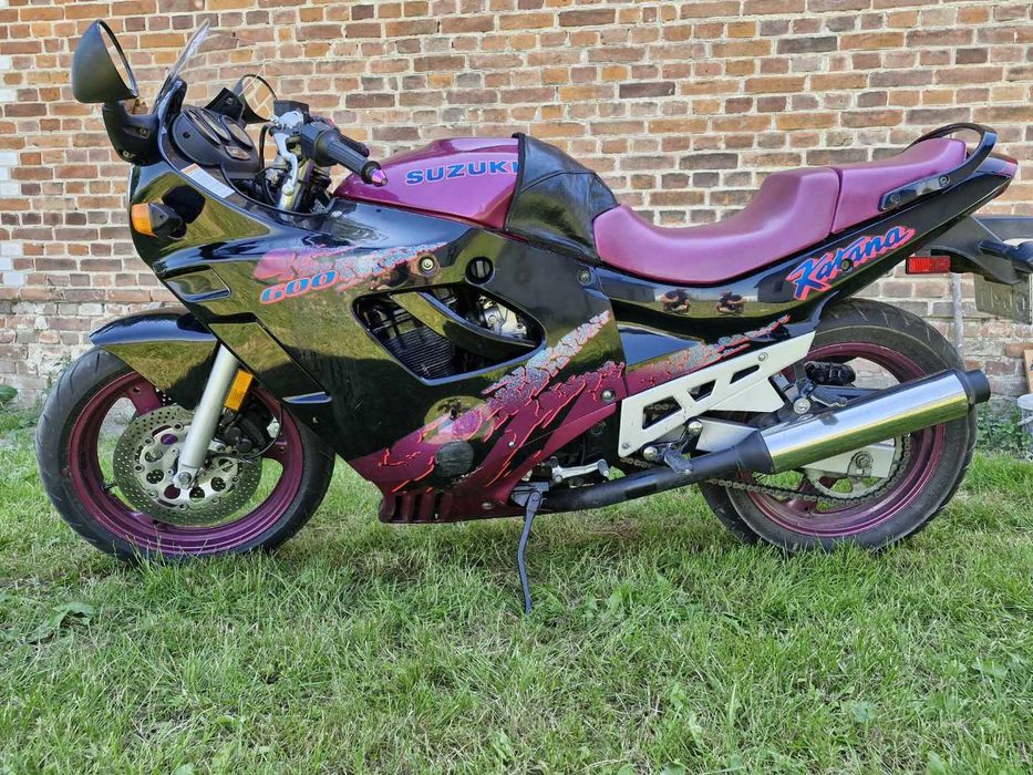 Motocykl suzuki katana