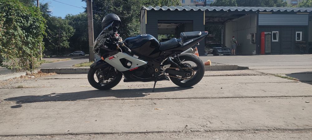 Suzuki GSX RR 1000