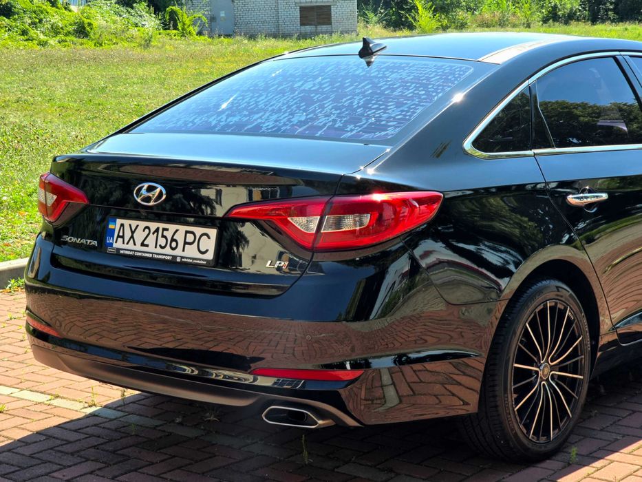 Hyundai Sonata 2015г.в. 2.0 газ, автомат
