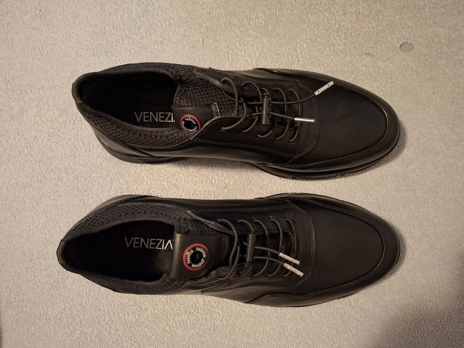 Męskie buty sportowe