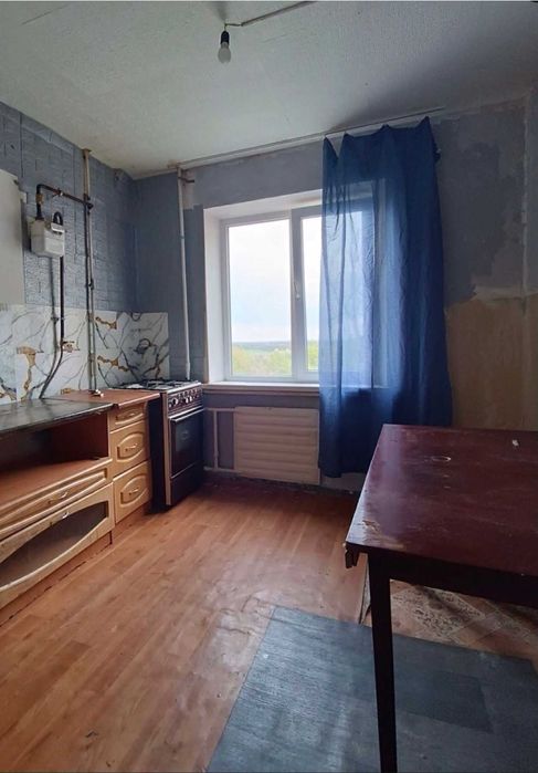 ПРОДАЖ 2-кімнатної квартири на вул. Харківській (лівий берег)