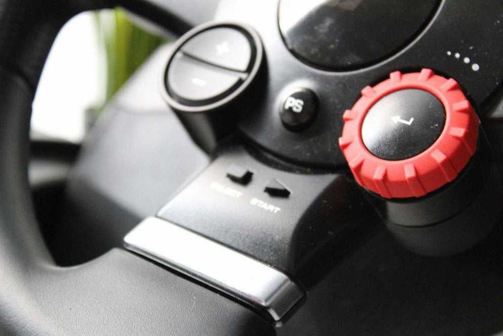 Kierownica Logitech DFGT driving force gt 900° force feedback