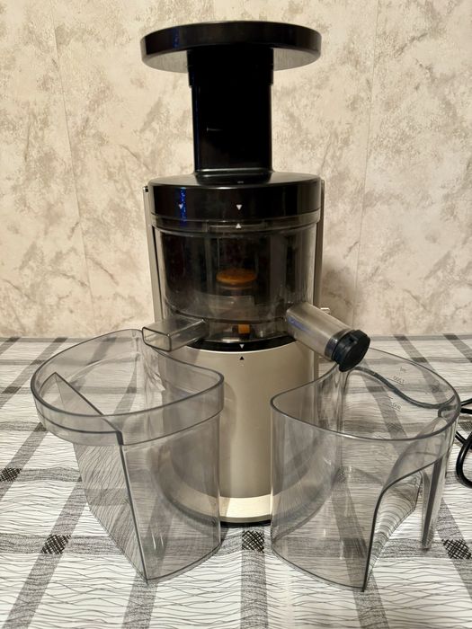 Wyciskarka wolnoobrotowa PHILIPS