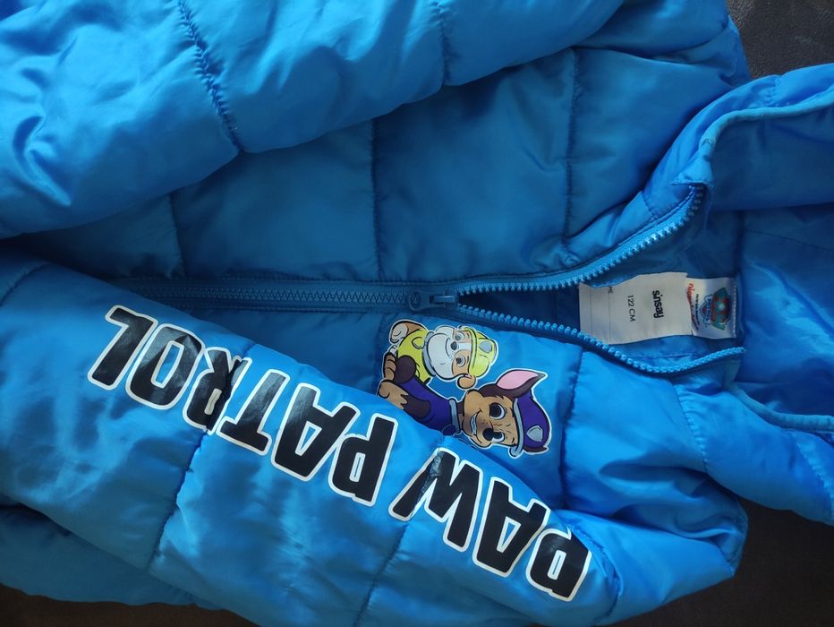 Куртка дитяча р. 122