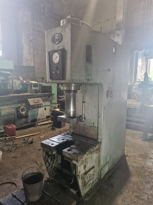 П6330 пресс  гидравлический 100тон