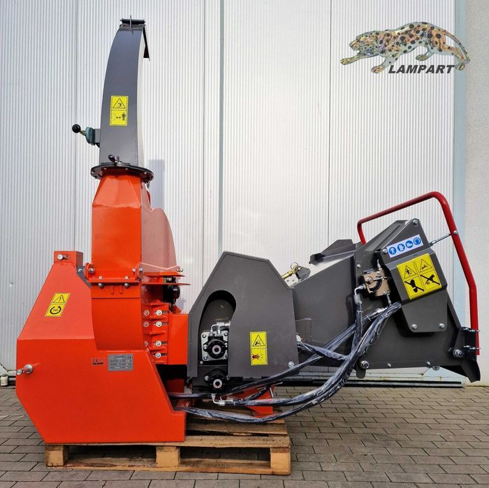 rębak rozdrabniacz rembak rebak łuparka sieczkarnia gałezi drzewa