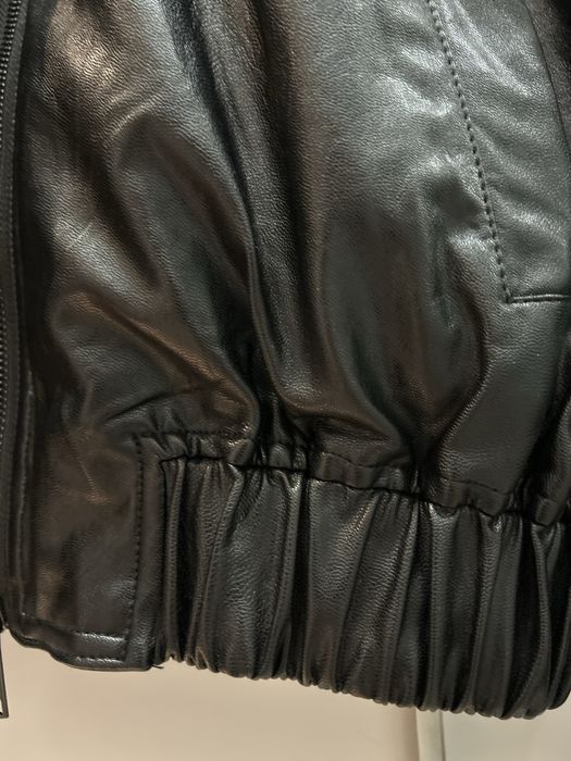 Нова дуже стильна шкірянка-бомбер