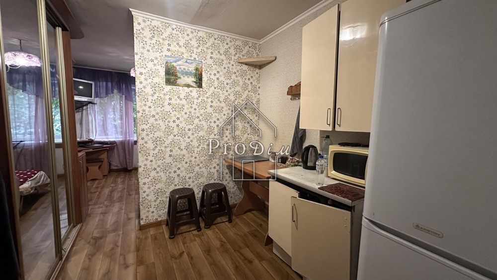 Продаж кімнати 18 м2 в гуртожитку Івана Гонти 9 Без %%