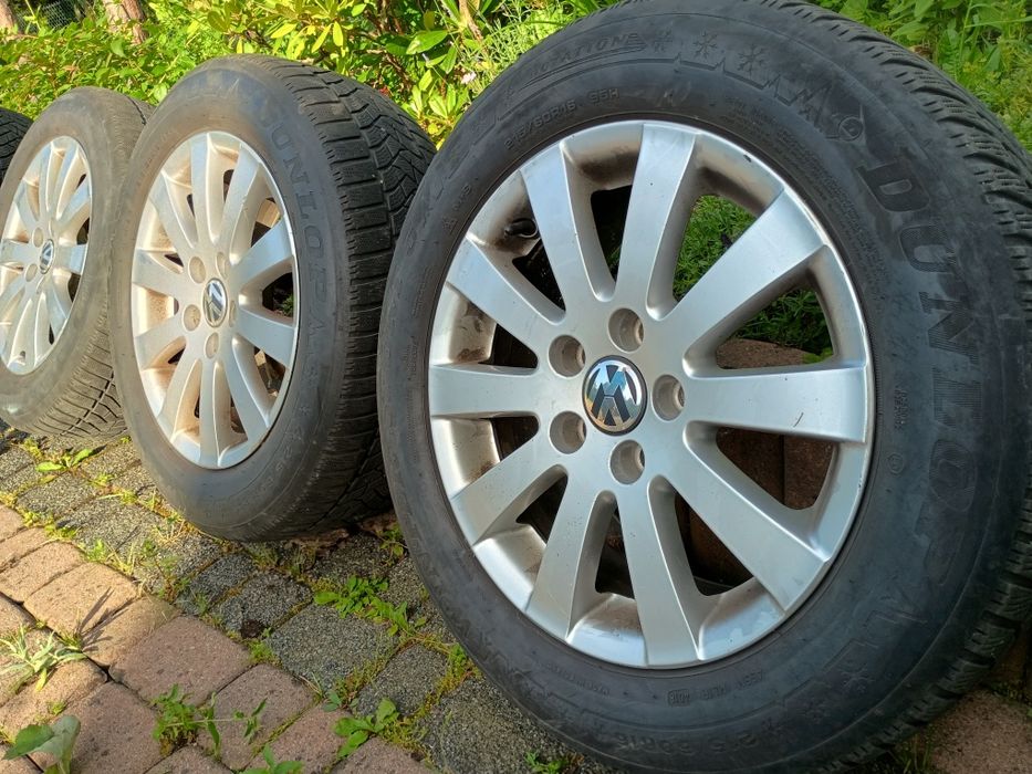 Felgi aluminiowe 16 " VW Passat z oponami
