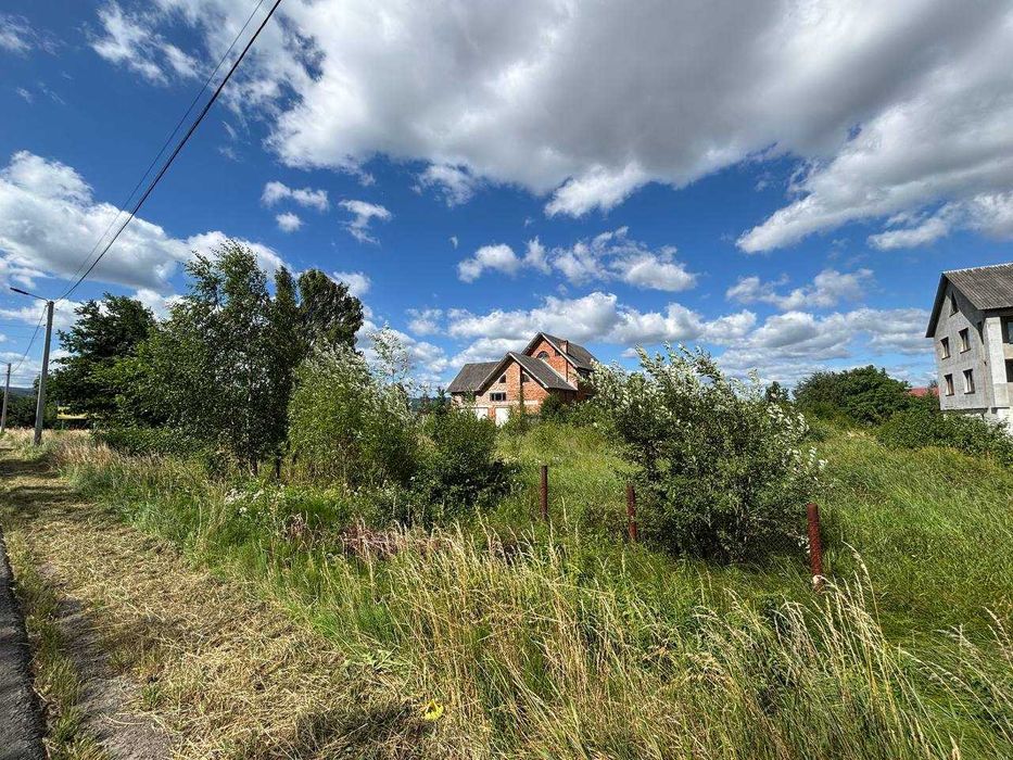 Продається будинок 420 м². Ділянка 18 соток. смт. Солотвин. Краєвид. Гори. Асфальт