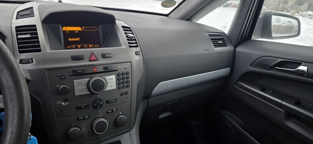 Opel Zafira B 1.9CDTI 2005r, 6 biegów klima 7 osobowa