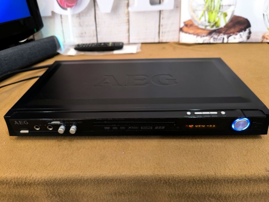 Leitor de DVD AEG