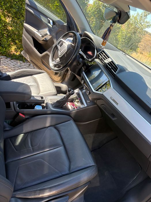 Audi Q3.